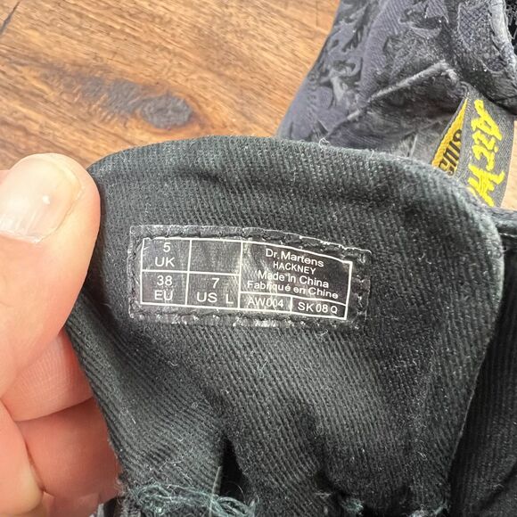 DR Marten 7 Hackney black skull flock sneaker shoe womens fabric lace up - Picture 7 of 9